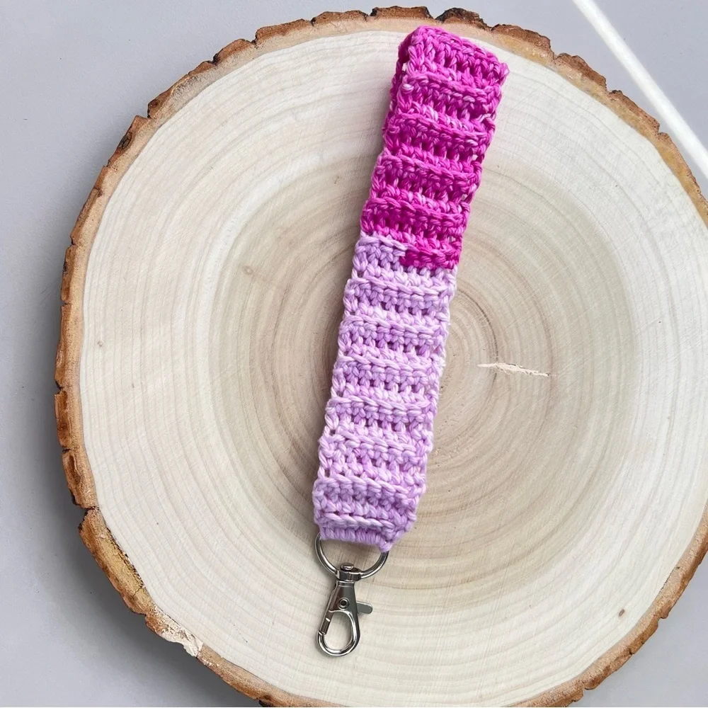Crochet Handmade wristlet Ombré Dahlia Pastel Color keychain